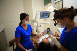 grupo-odontologico-dental-care-24